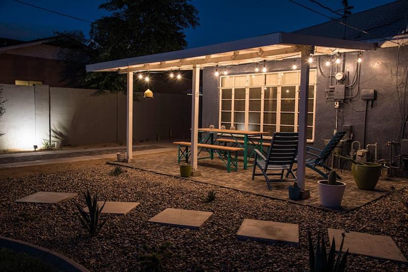 The Charming Bungalow Phoenix Exterior photo